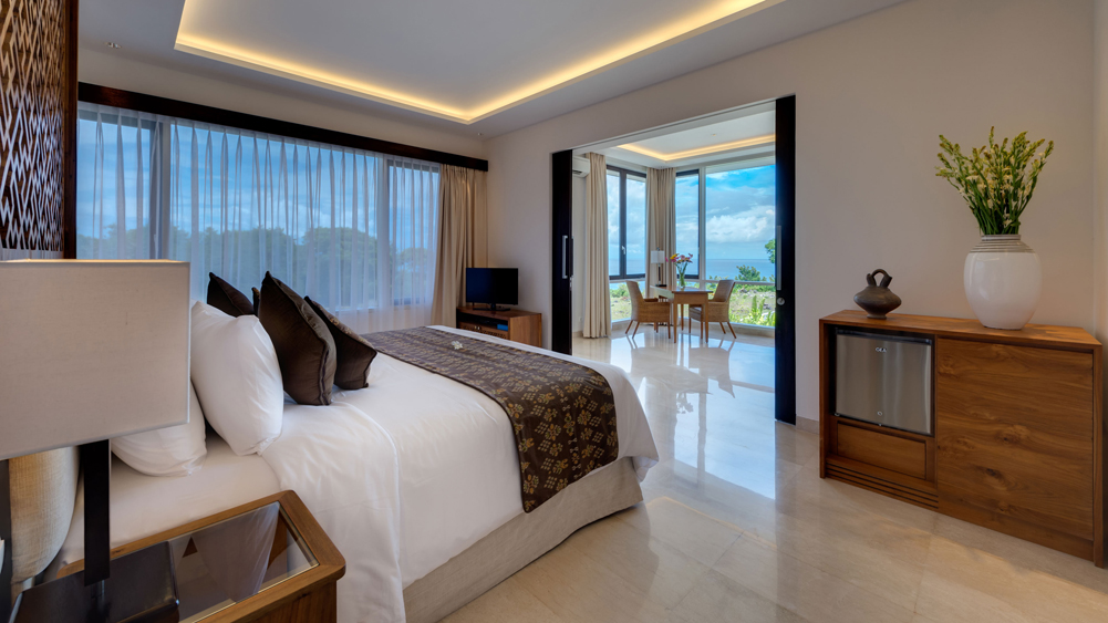 Pandawa Cliff Estate - The Pala - Downstairs king bedroom